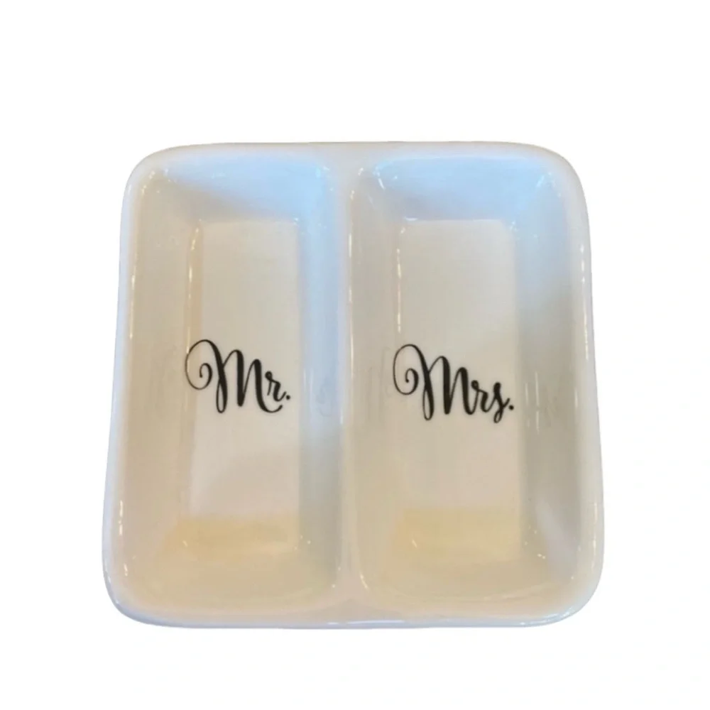 Mr. & Mrs. Ring holders. White with black lettering.